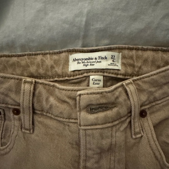 COPY - Abercrombie & fitch jeans - Picture 2 of 3